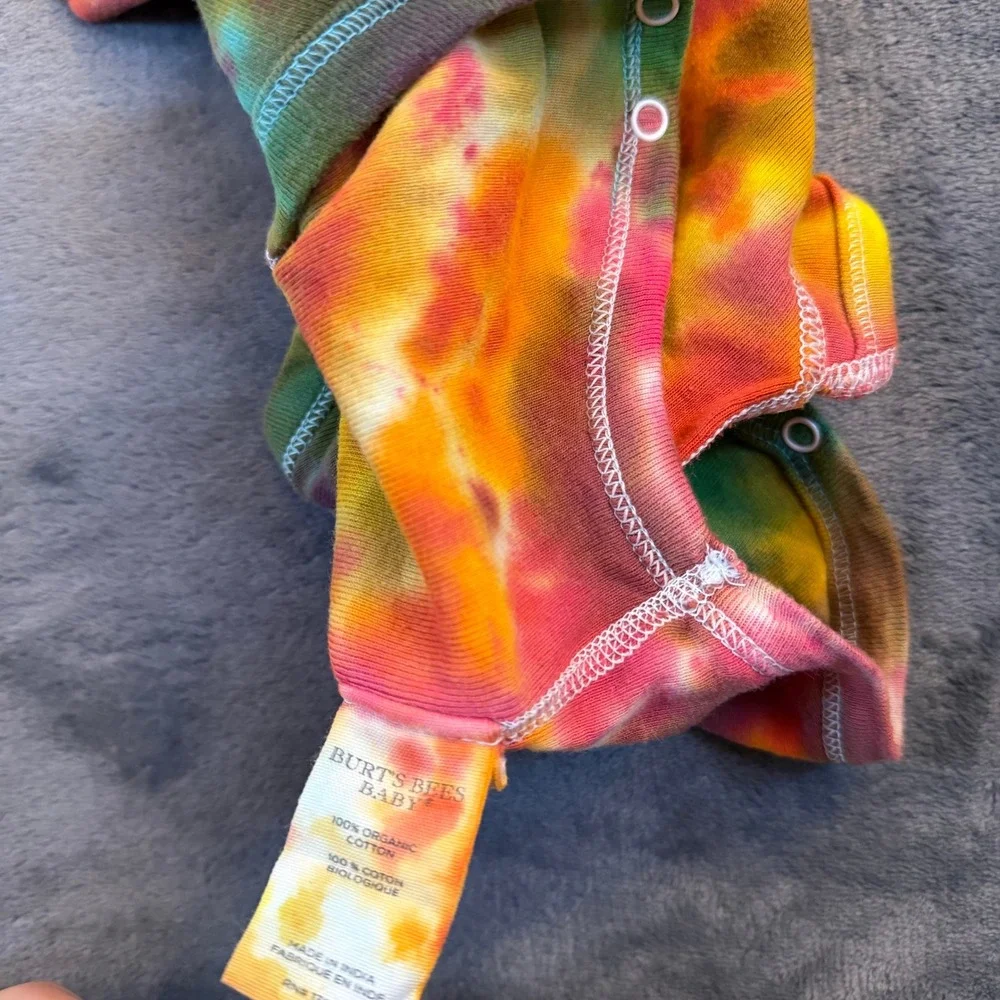 Burts Bees‎ Baby Tie Dye Bodysuit Kids 0-3 Months Multicolor Organic Cotton